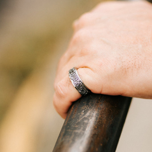 Ανδρικό ασημί ατσάλινο δαχτυλίδι Odin