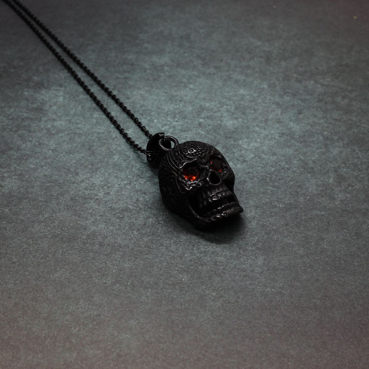 Craneo Chain (Black)