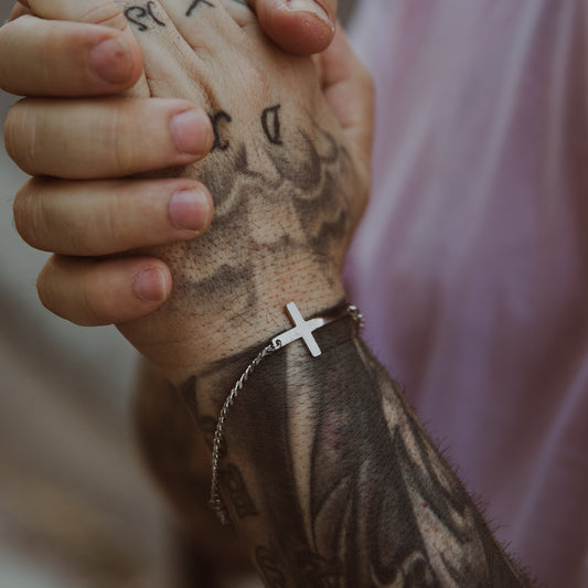 Cross Curve (Silver)