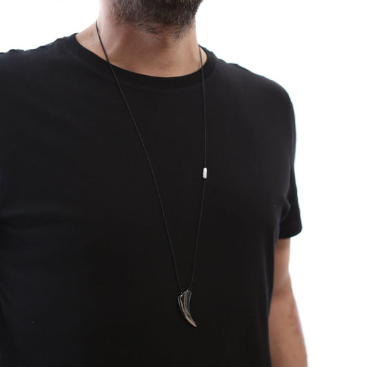 Wolf Tooth (Gun Metal)