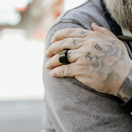 Ανδρικό μαύρο ατσάλινο δαχτυλίδι Black