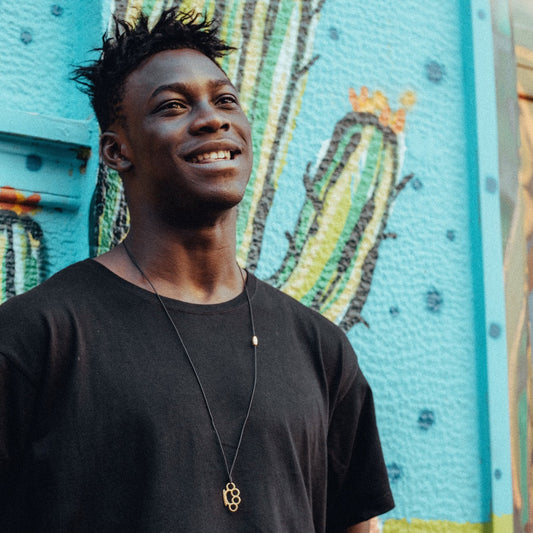 Brass Knuckles (Gold)