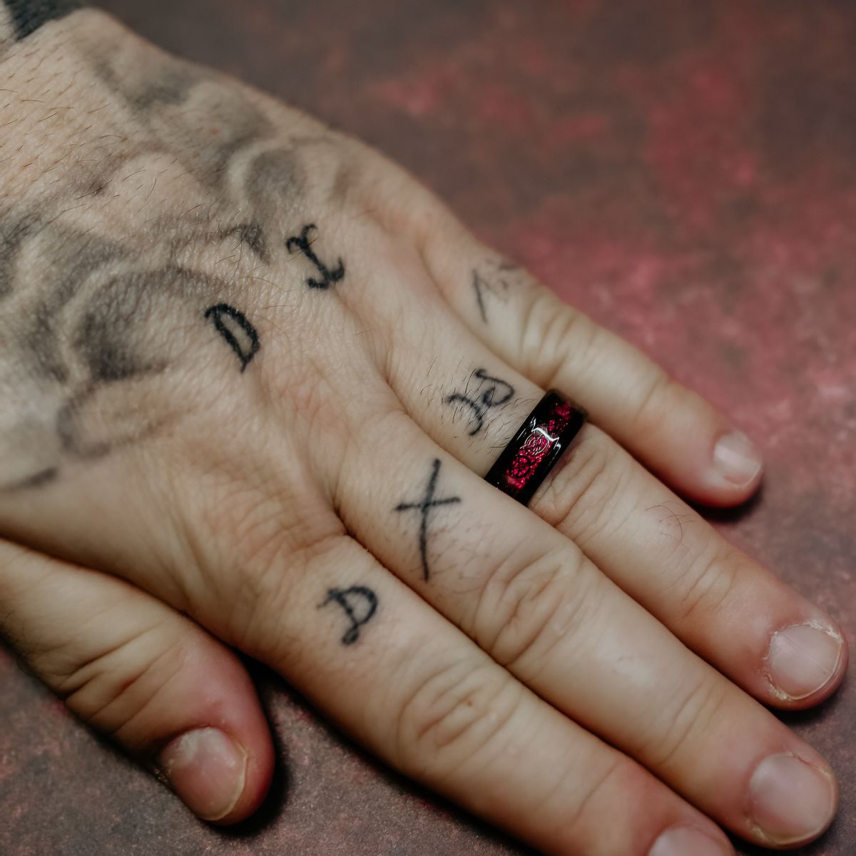 Tribal (Black-Red)