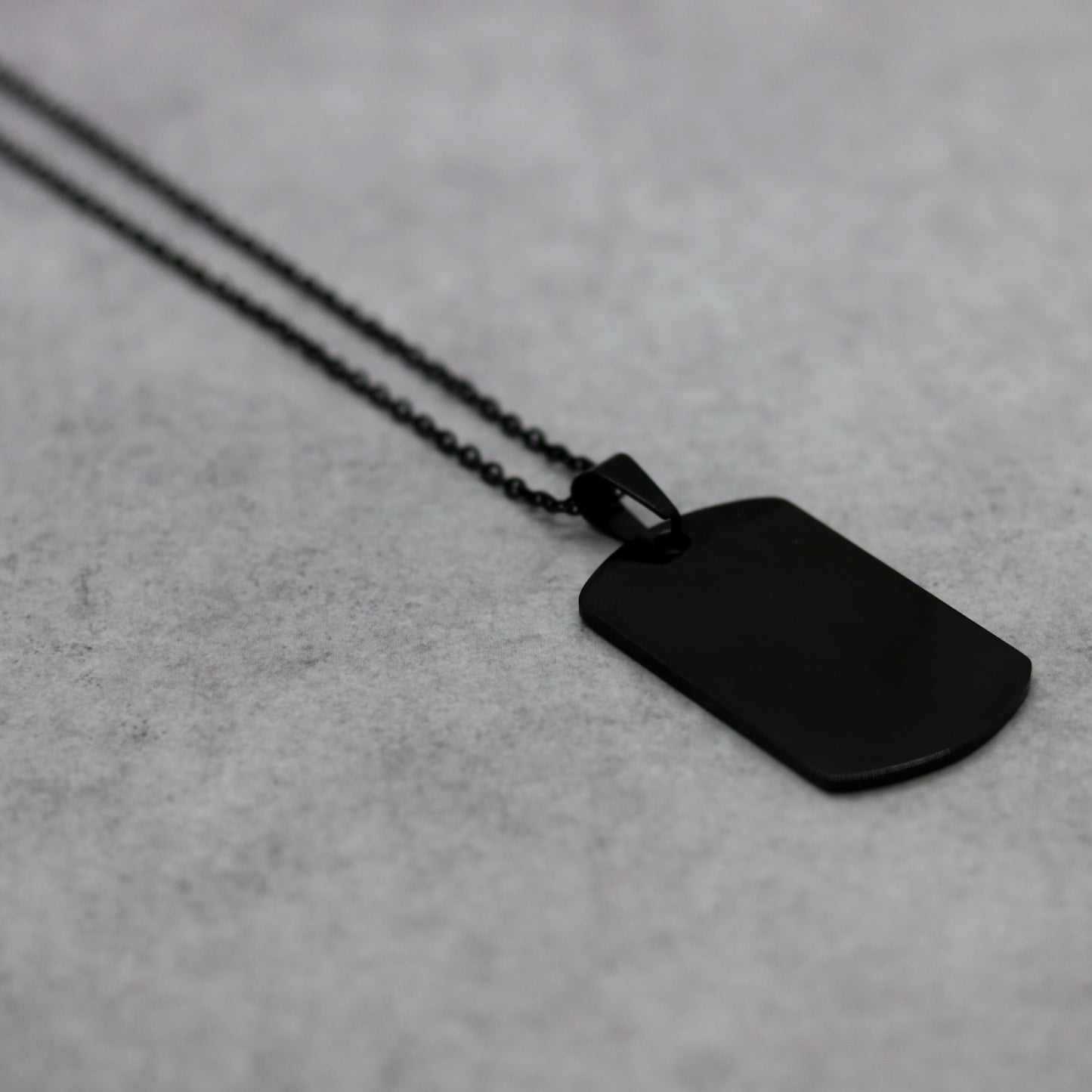 Tag (Black)