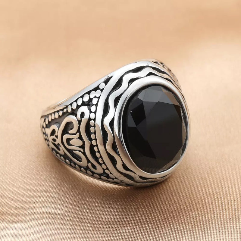 Ανδρικό ατσάλινο δαχτυλίδι με μαύρη πέτρα 770