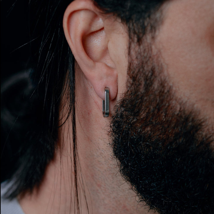 Oval (Silver)