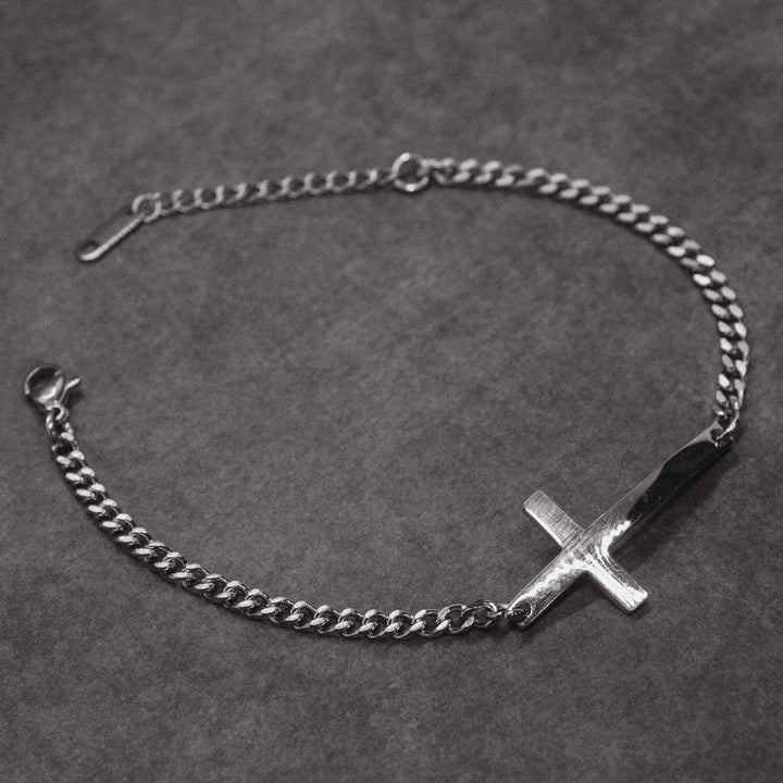 Cross Curve (Silver)