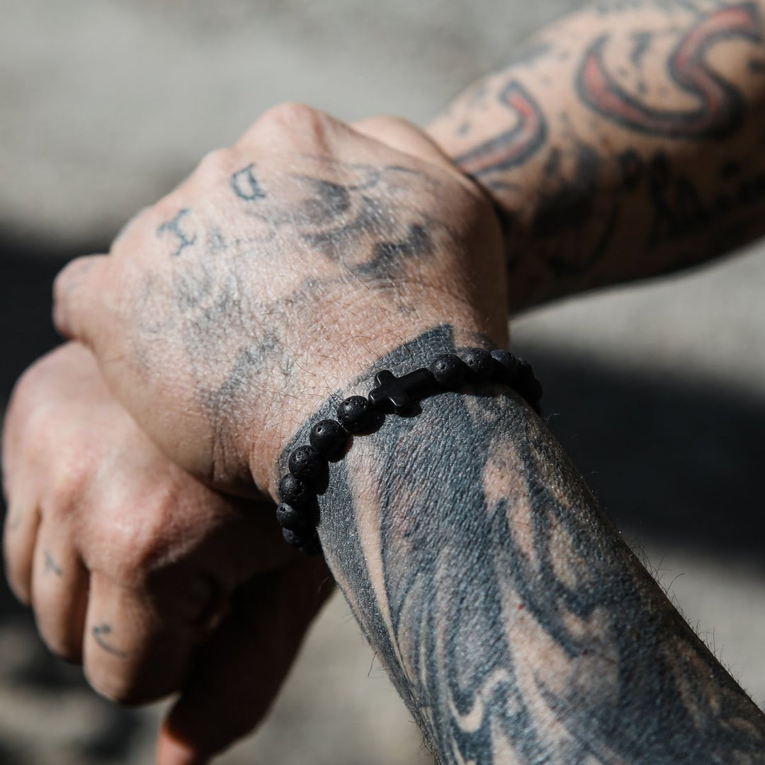 Cross (Black-Black)