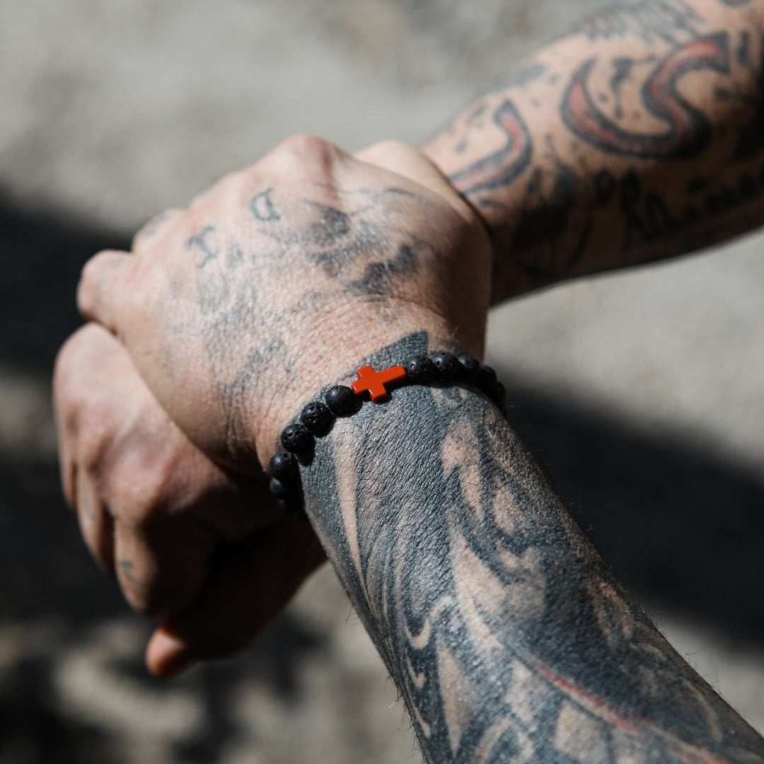 Cross (Black-Red)