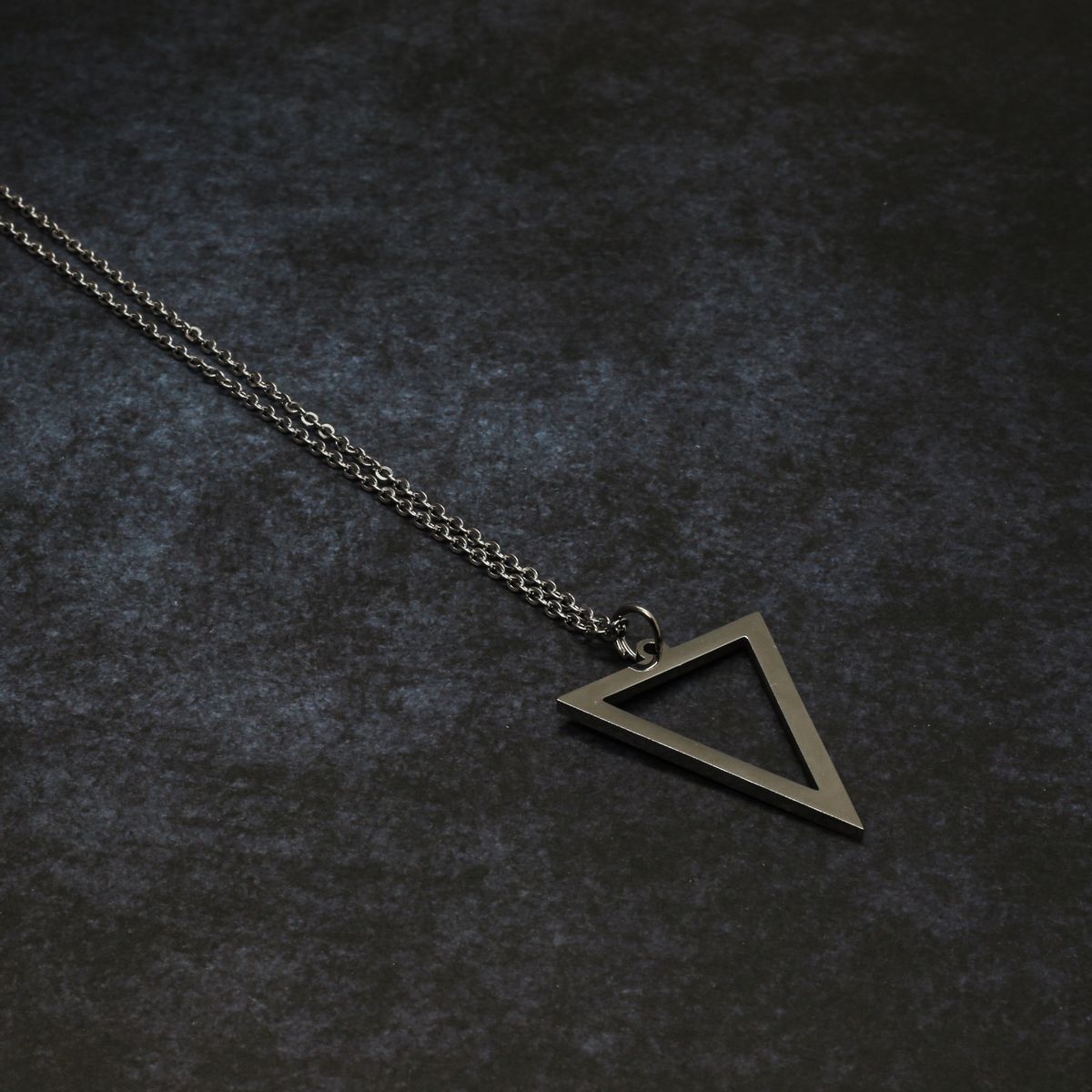 Triangle IV (Silver)