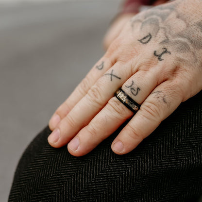 Tribal (Black-Gold)